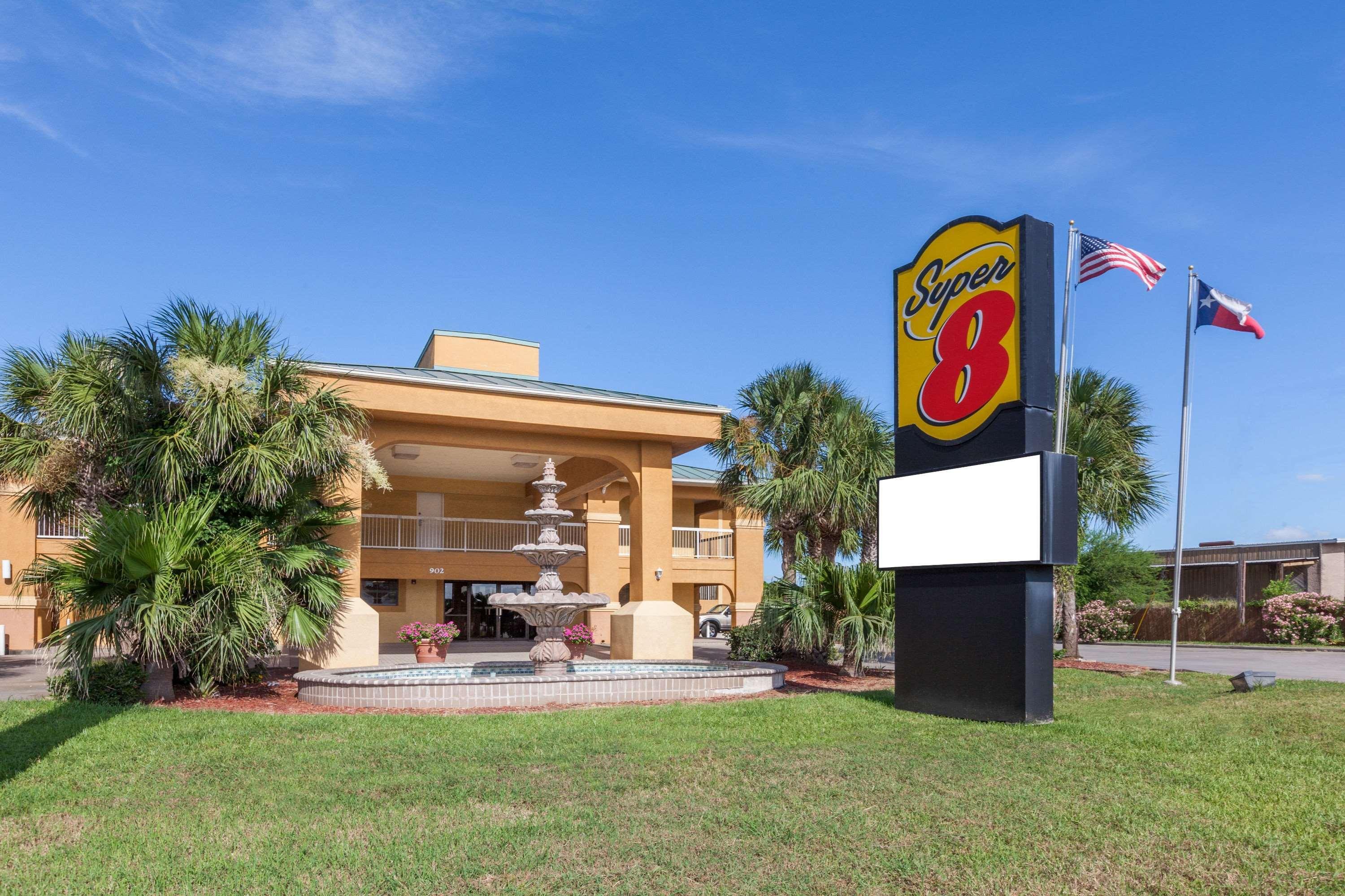 Hotel Super 8 By Wyndham Corpus Christi Extérieur photo